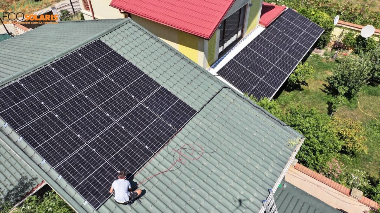 Implementarea unui sistem fotovoltaic hibrid de 5 kWp nu este doar o alegere ecologică, ci și una strategică pentru orice proprietar care urmărește reducerea riscurilor energetice și stabilizarea costurilor pe termen lung.